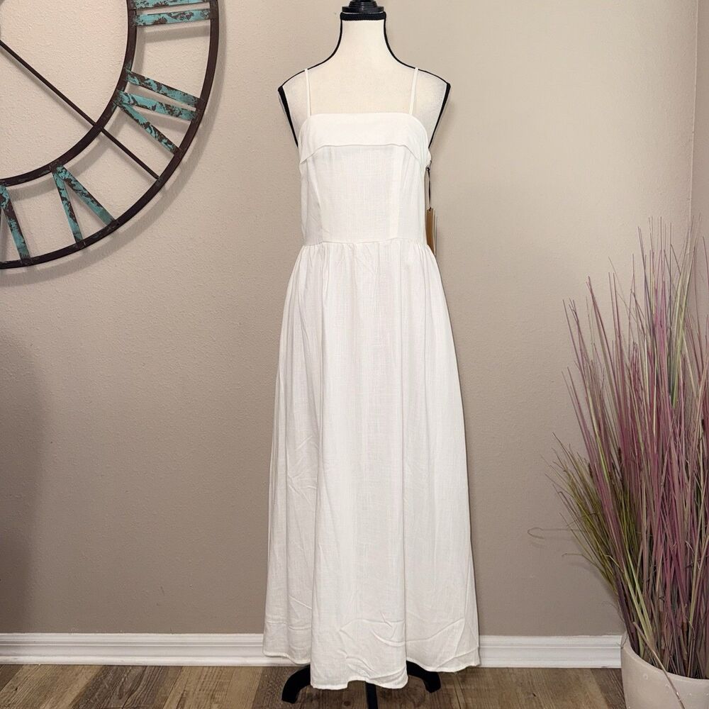 Halogen Spaghetti Strap Dress Size Small NWT White Lined Maxi